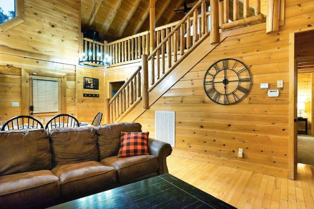 Cabin-N-Smokys! Indoor Resort Pool Views Hot Tub Game Room 塞维尔维尔 外观 照片