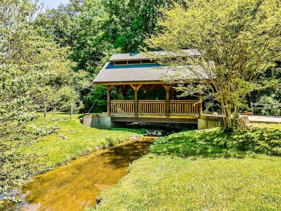 Cabin-N-Smokys! Indoor Resort Pool Views Hot Tub Game Room 塞维尔维尔 外观 照片